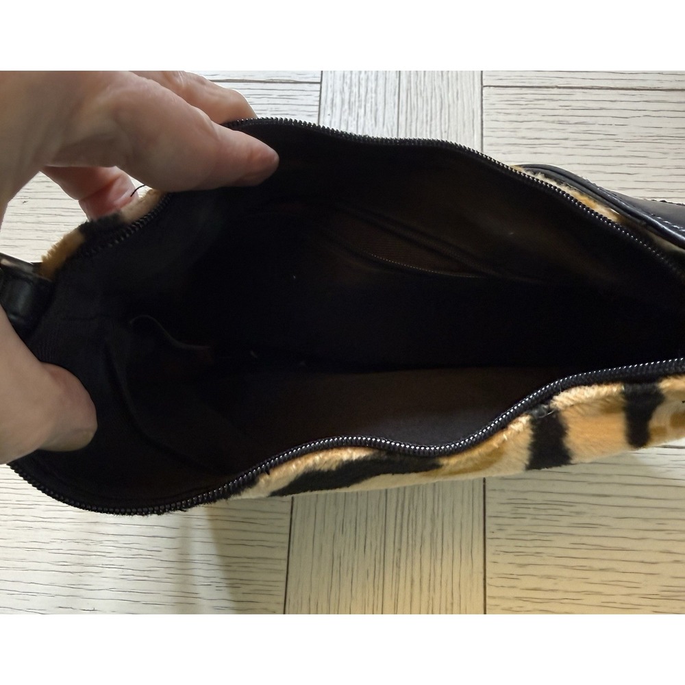 Tiger Print Black & Tan Zip Top‎ Faux Fur Shoulder Handbag. 9"x8" x5". Boho Chic - Picture 3 of 11